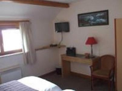 Logis - Auberge Du Colombier グイネス エクステリア 写真