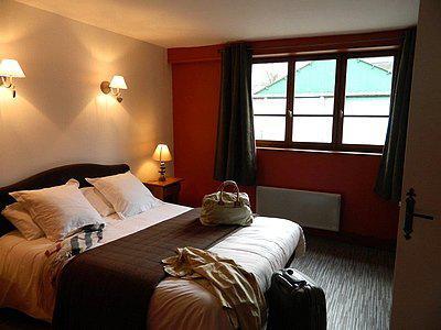 Logis - Auberge Du Colombier グイネス エクステリア 写真