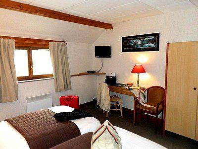 Logis - Auberge Du Colombier グイネス エクステリア 写真